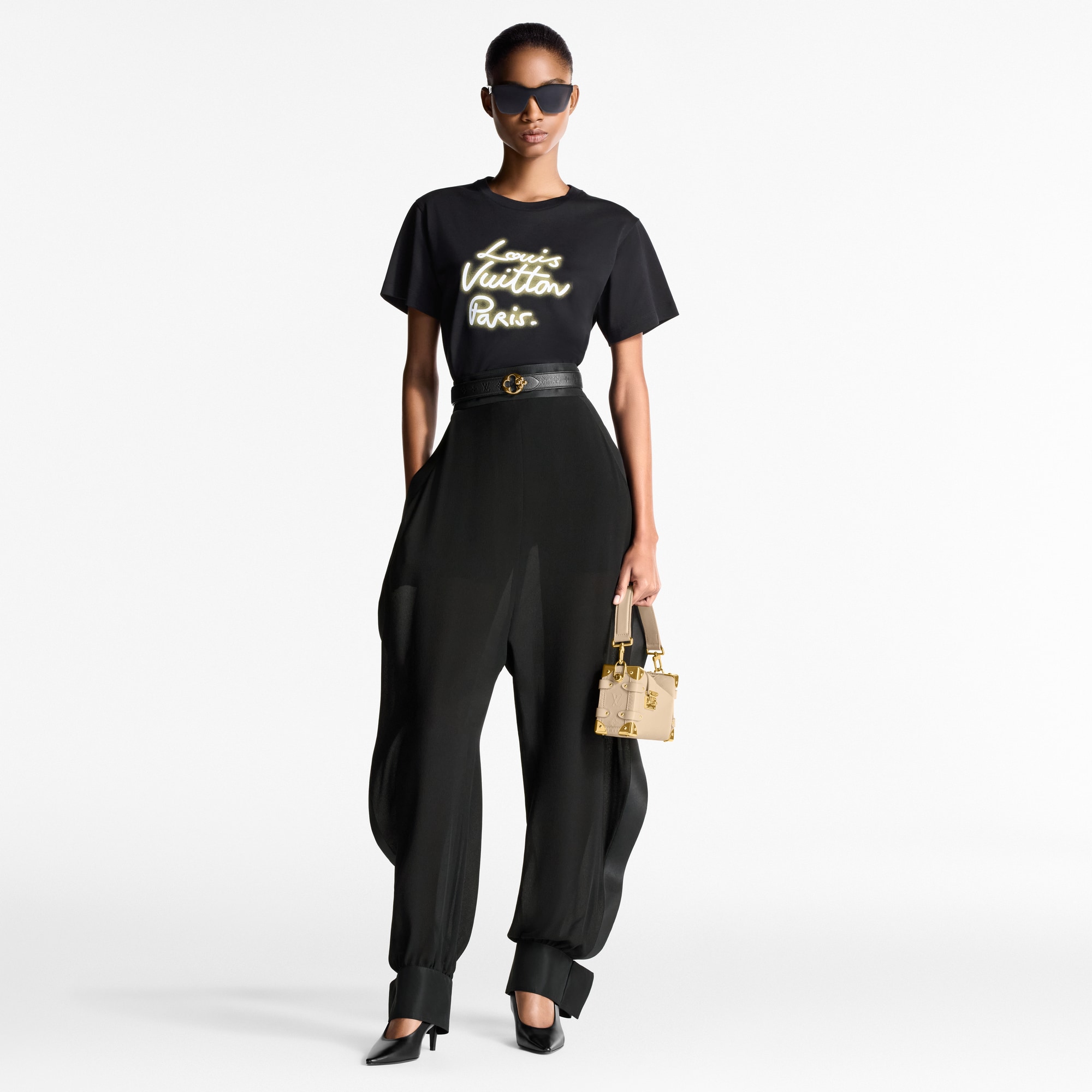 Glow Signature T-Shirt - Women - Ready-to-Wear | LOUIS VUITTON ® 