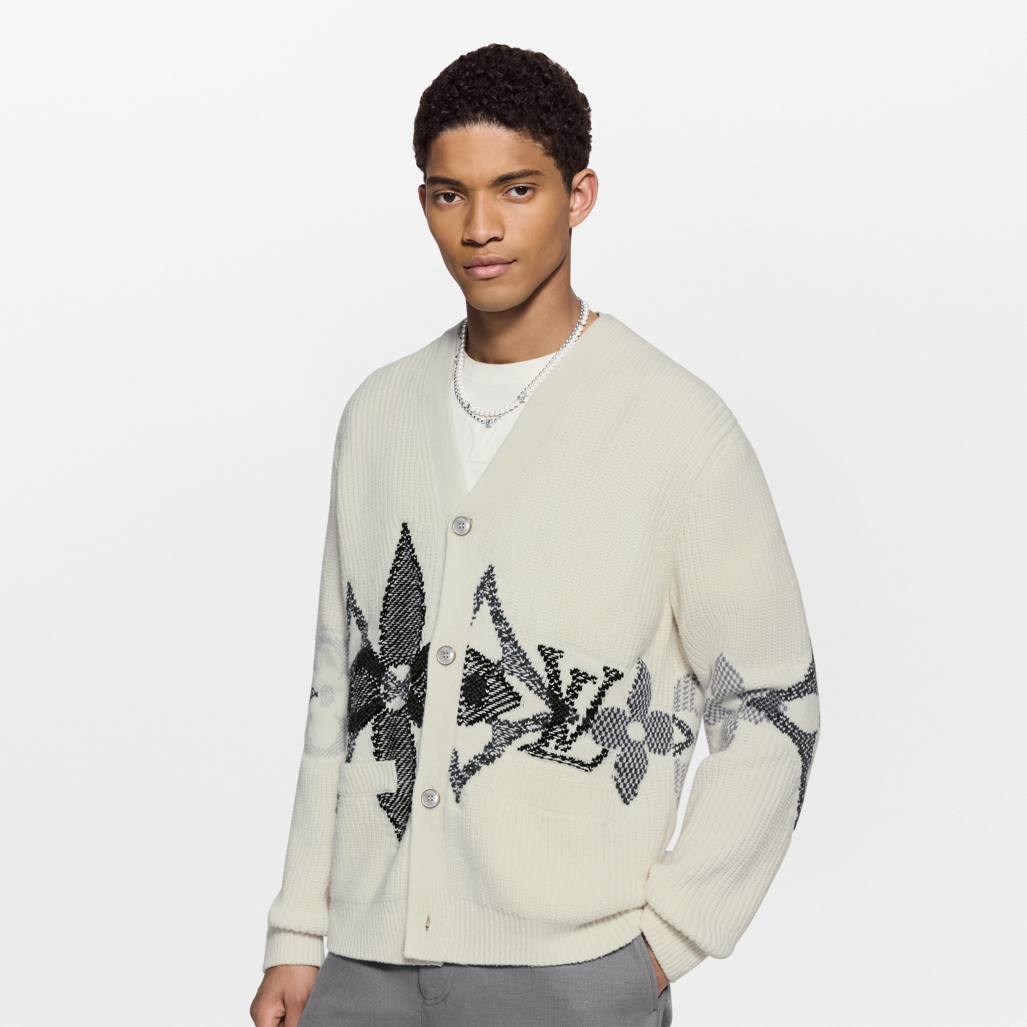  For Men LV Ski Graphic Knitted Cardigan | Louis Vuitton ® (Product zoom)