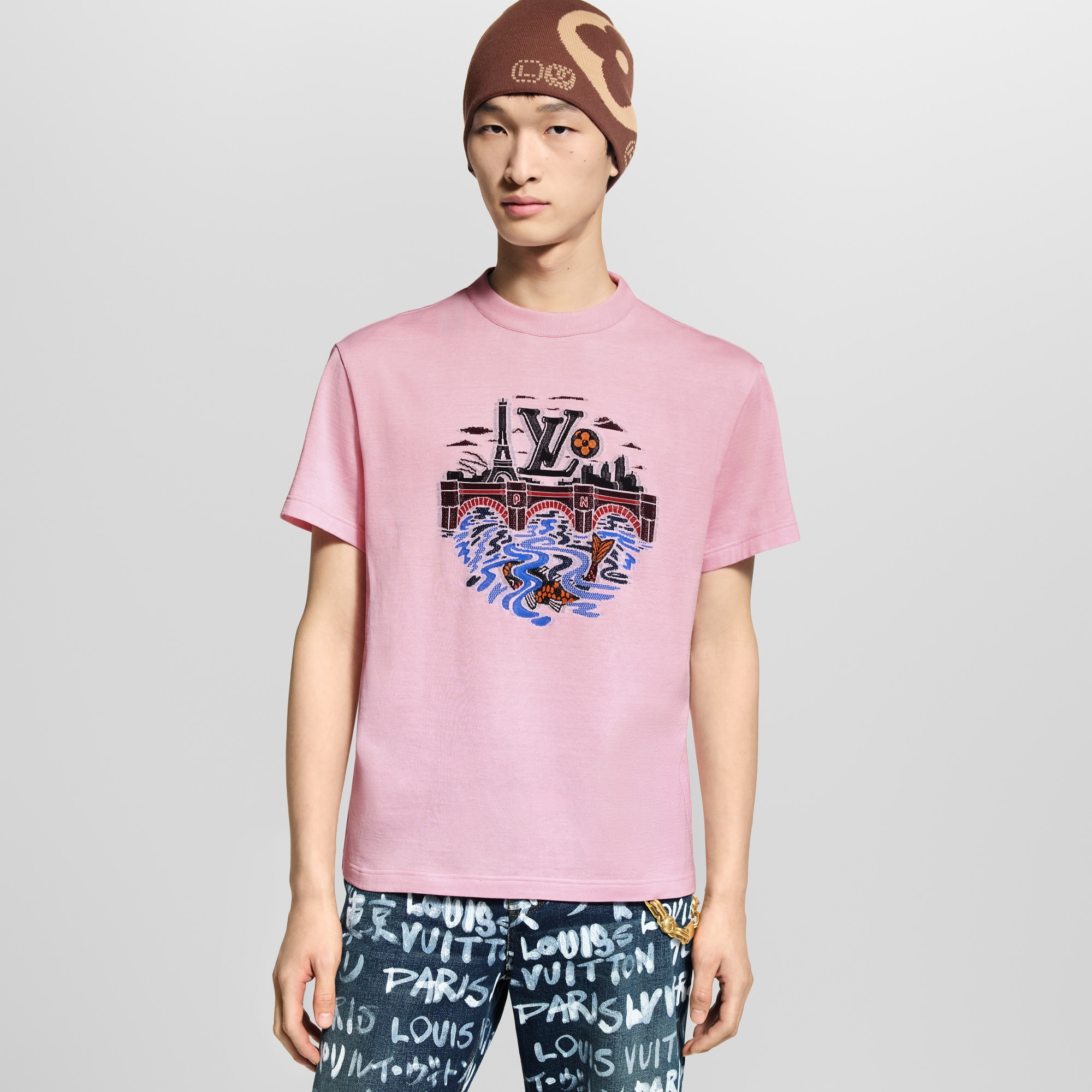  Ready-to-Wear T-Shirts and Polos Graphic T-Shirt | Louis Vuitton ® (Product zoom)