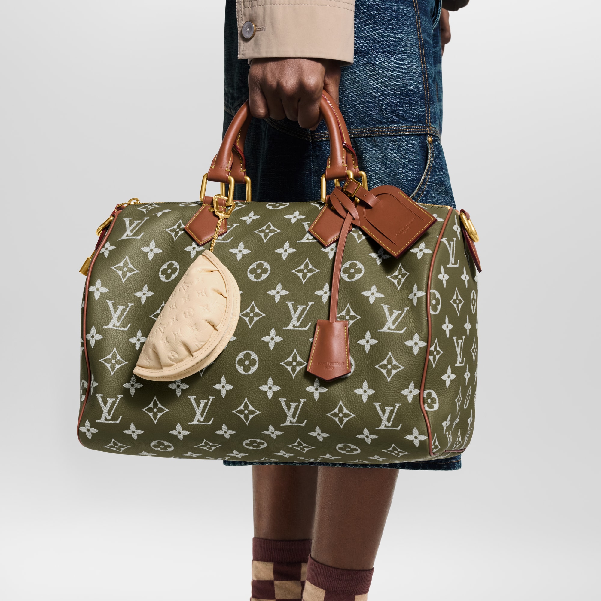 Autres Cuirs Monogram Small Leather Goods All Small Leather Goods Gyoza Key Pouch | Louis Vuitton ® (Product zoom)