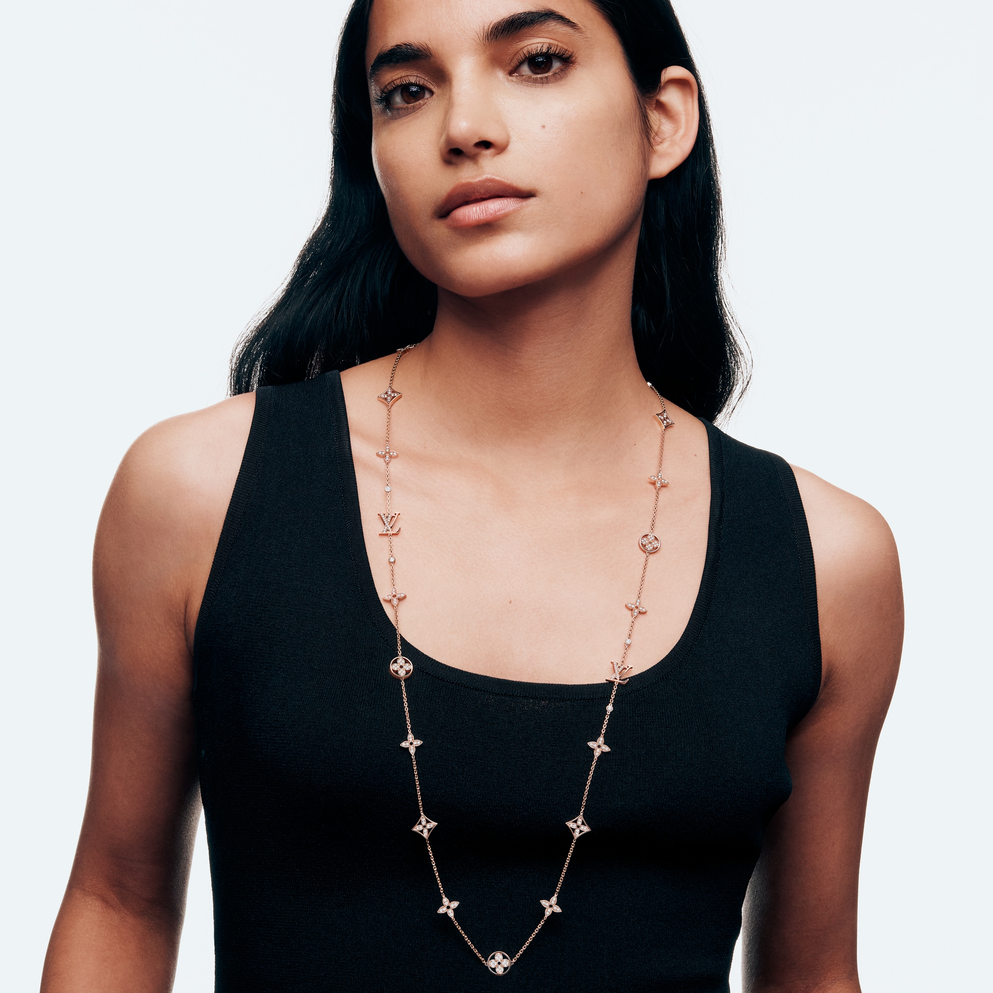  Categories Necklaces and Pendants  Idylle Blossom Multi-Motif Long Necklace, Pink Gold and Diamonds | Louis Vuitton ® (Product zoom)