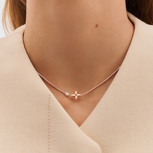 Categories Necklaces and Pendants Idylle Blossom pendant, pink gold and diamond | Louis Vuitton ® (Product zoom)