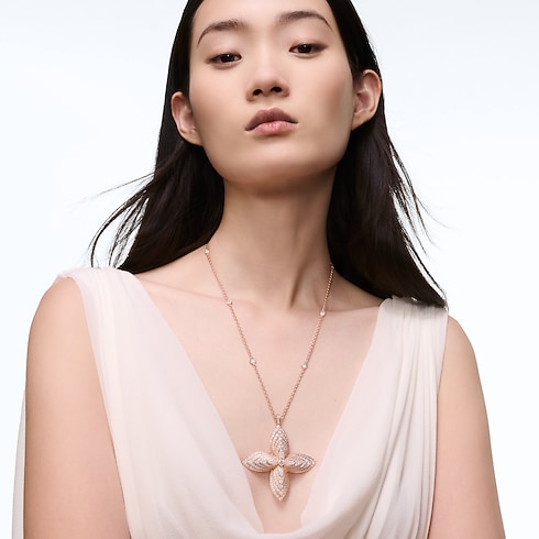 Jewelry Necklaces and Pendants Idylle Blossom Pendant, Rose Gold and Diamonds | Louis Vuitton ® (Product zoom)