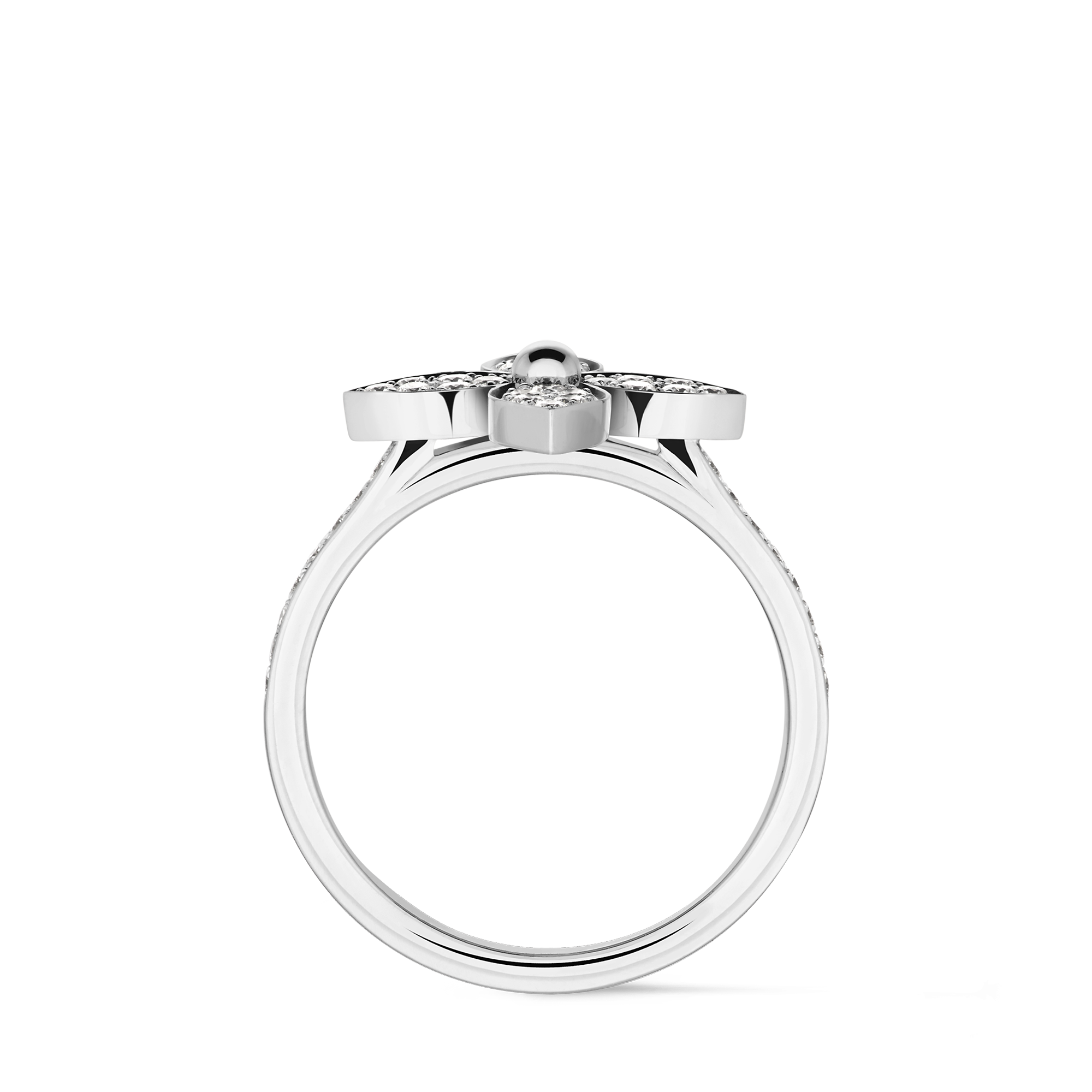 Idylle Blossom Ring, White Gold And Diamonds