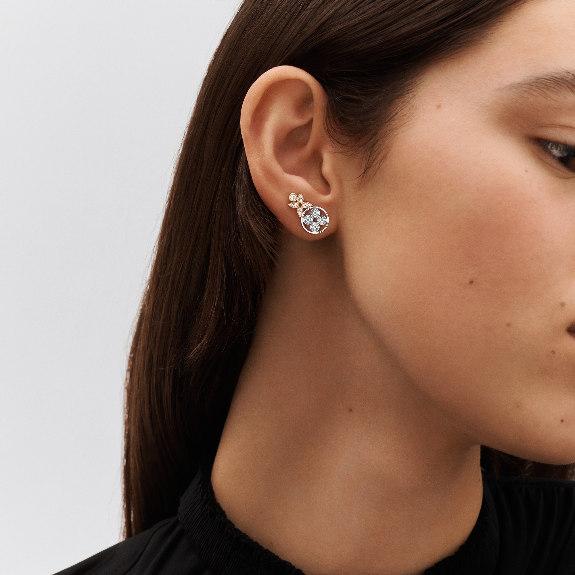 Idylle Blossom Studs, 3 Golds And Diamonds
