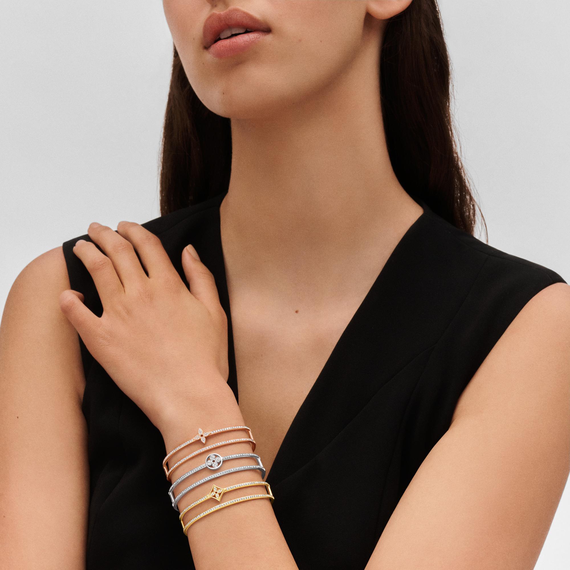  Categories All Fine Jewelry Idylle Blossom Two-Row Bracelet, Pink Gold And Diamonds | Louis Vuitton ® (Product zoom)