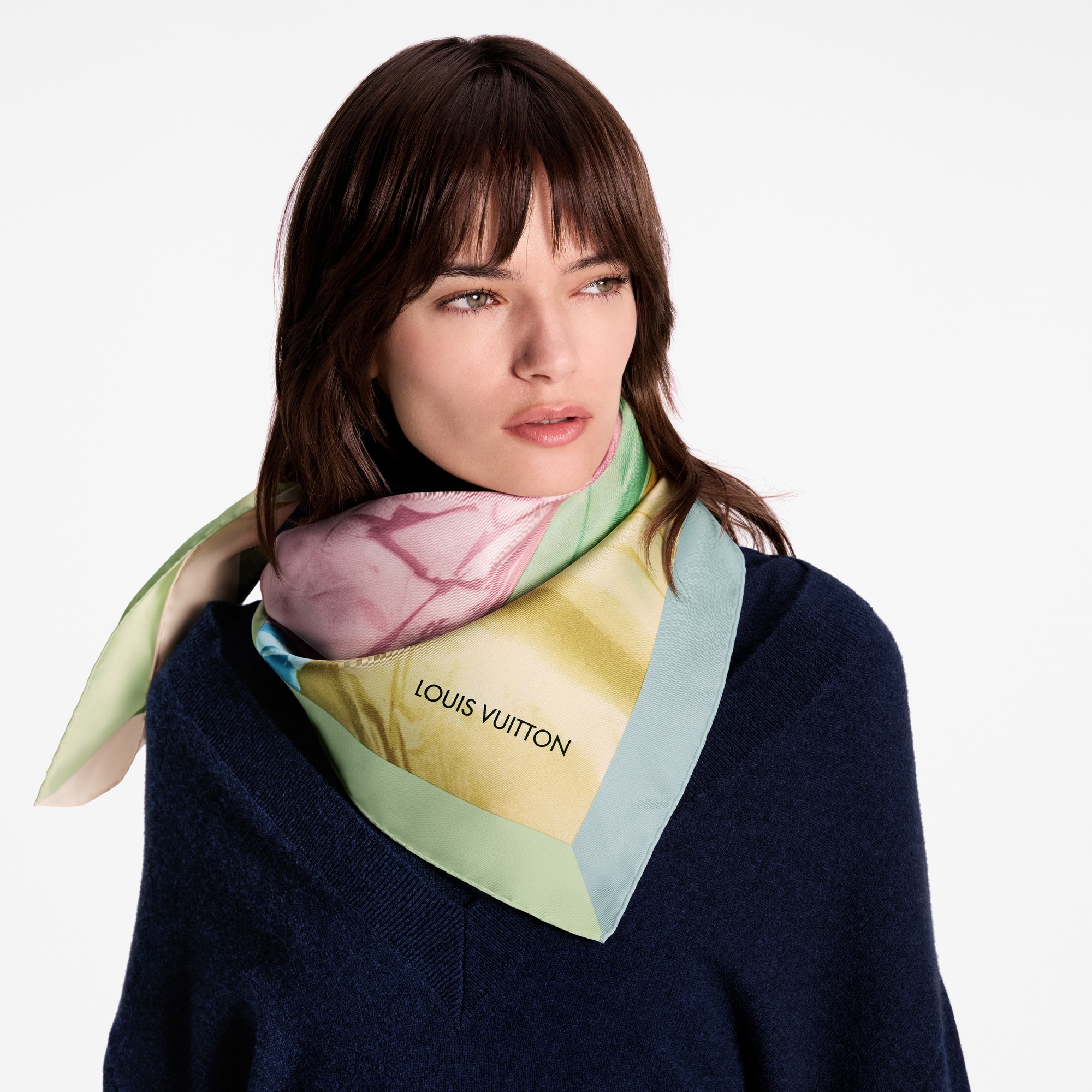 S00 Accessories Silk Squares and Bandeaus  Impressions Mélées Square 90 | Louis Vuitton ® (Product zoom)