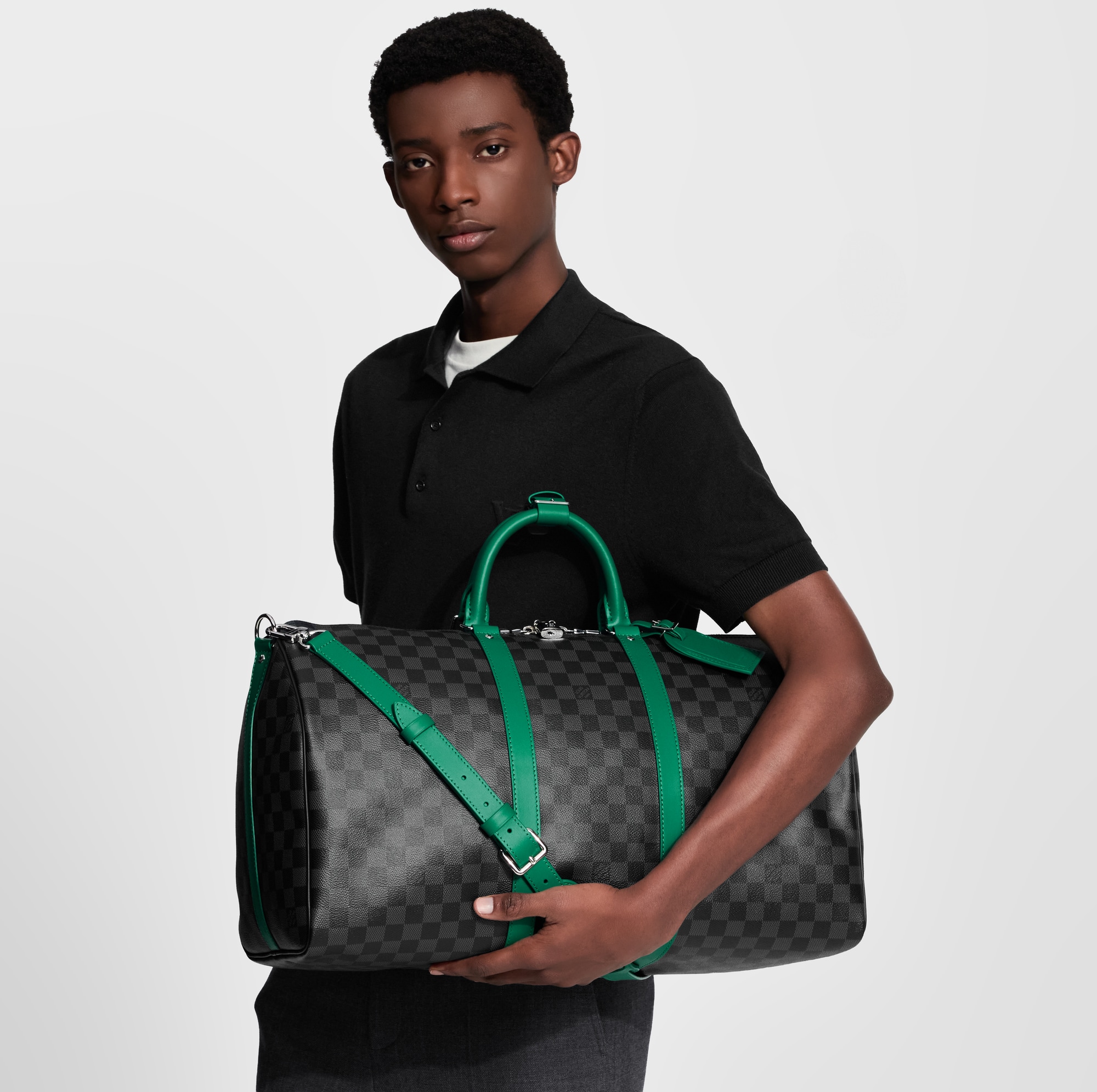 louis vuitton dark green leather men's weekender travel duffle bag Taiga Kendall Luggage  Labellov Louis Vuitton Dark Green Leather