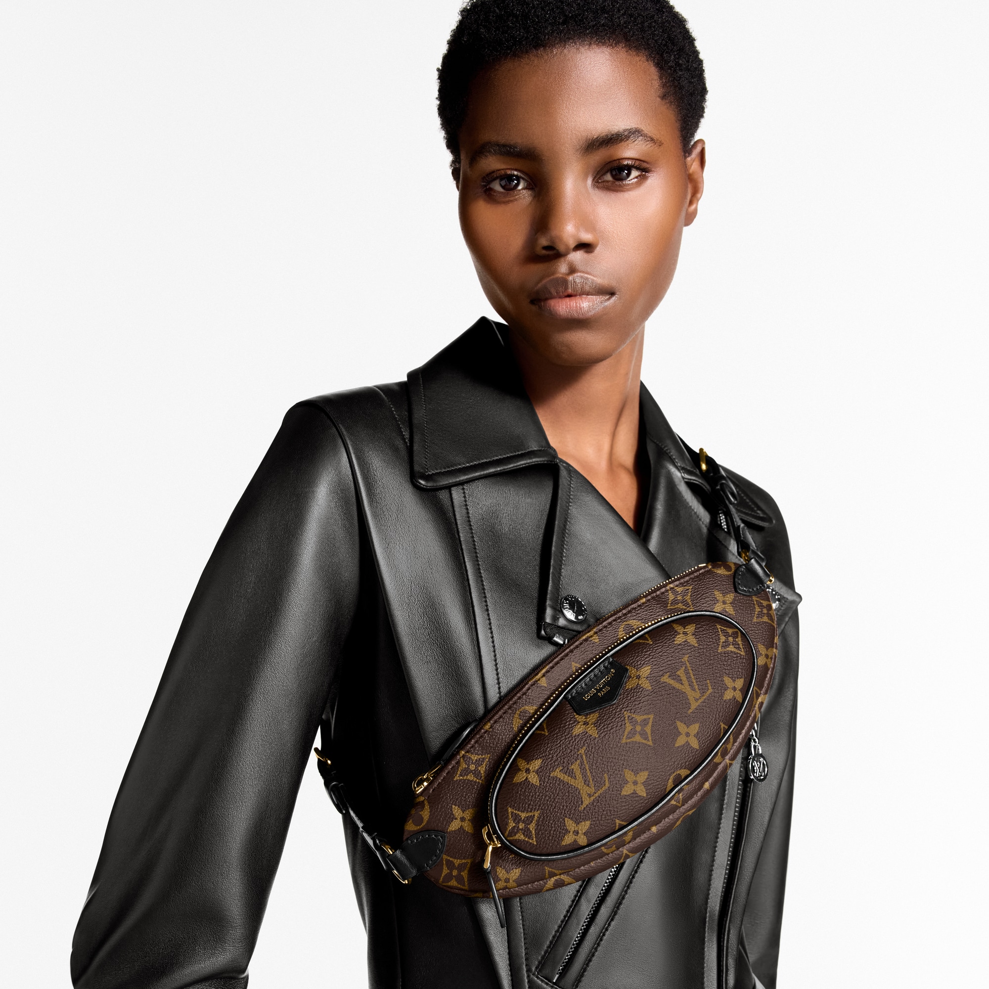 Monogram Small Leather Goods Wallets on Chain and Nano Bags Keepit | Louis Vuitton ® (Product zoom)