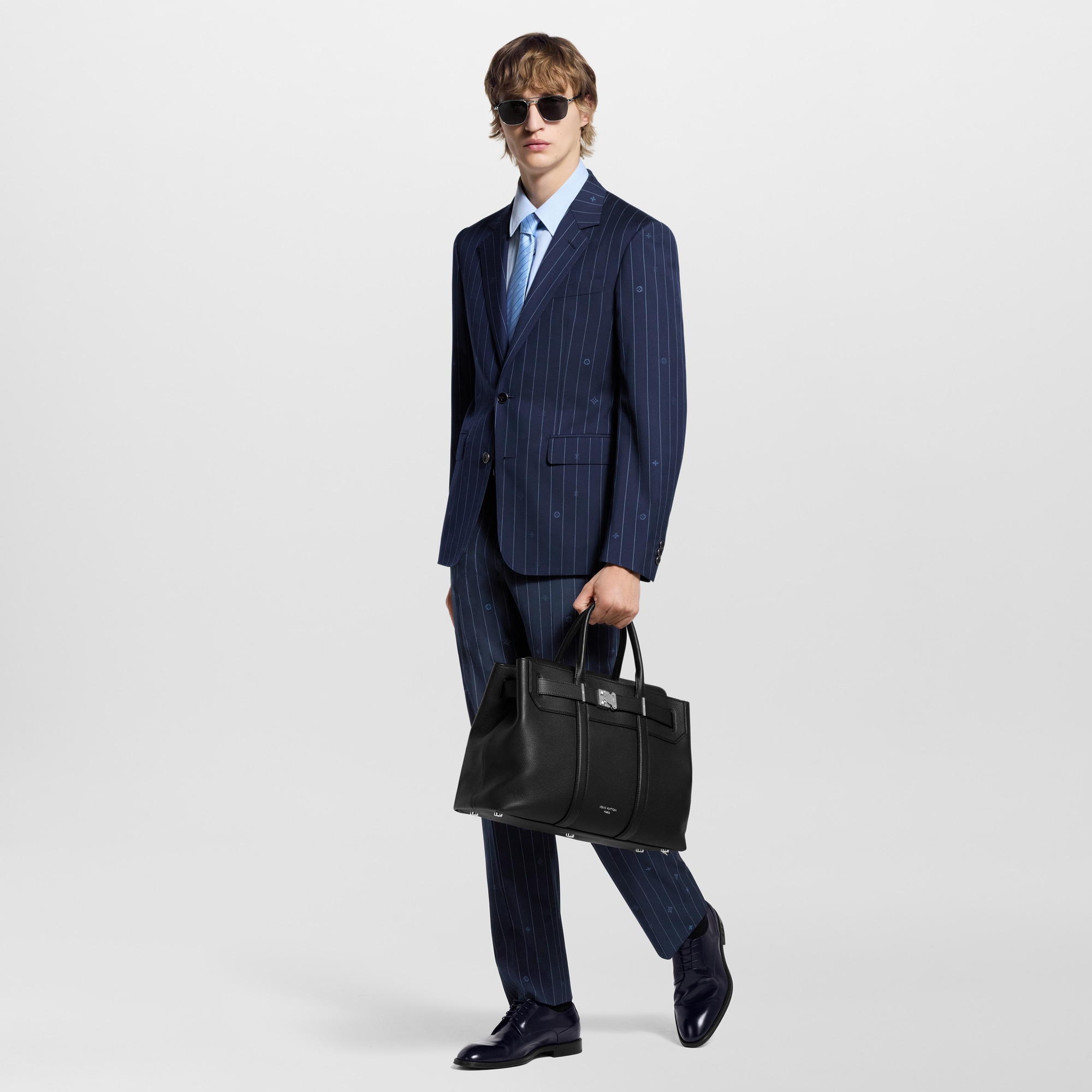  Shoes Buckles and Lace-Ups Kensington Derby | Louis Vuitton ® (Product zoom)