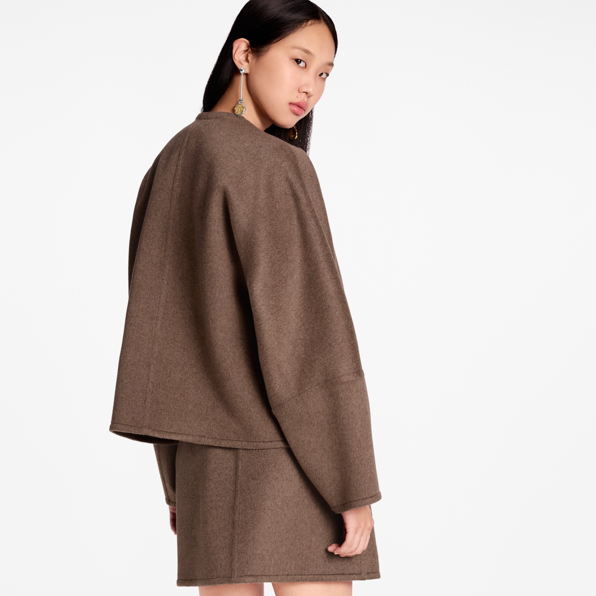  Ready-to-Wear Coats and Jackets Lace Tie Balloon Sleeve Jacket | Louis Vuitton ® (Product zoom)