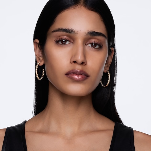 Categories Earrings Le Damier de Louis Vuitton Large Hoops, Yellow Gold and Diamonds | Louis Vuitton ® (Product zoom)