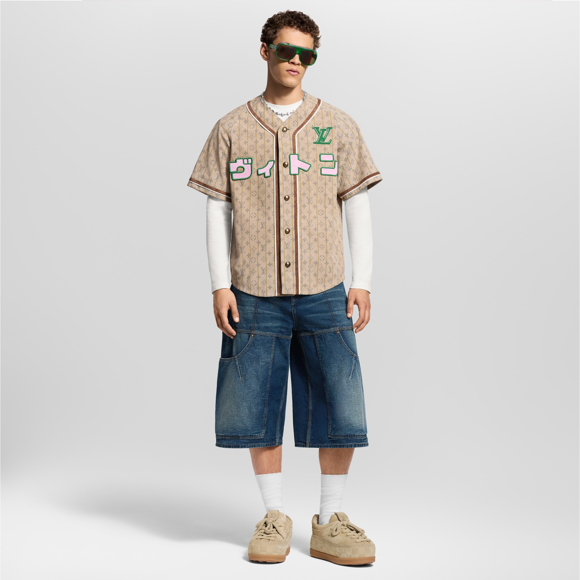  Ready-to-Wear All Ready-to-Wear Leather Baseball Shirt | Louis Vuitton ® (Product zoom)