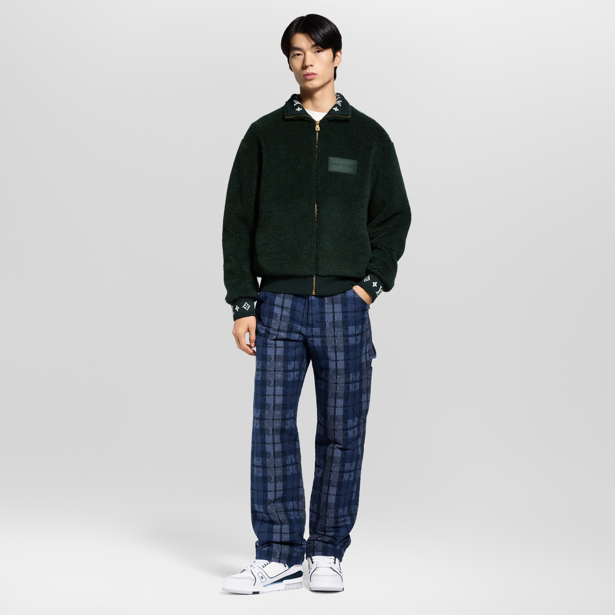  Ready-to-Wear All Ready-to-Wear Leather Patch Fleece Blouson | Louis Vuitton ® (Product zoom)