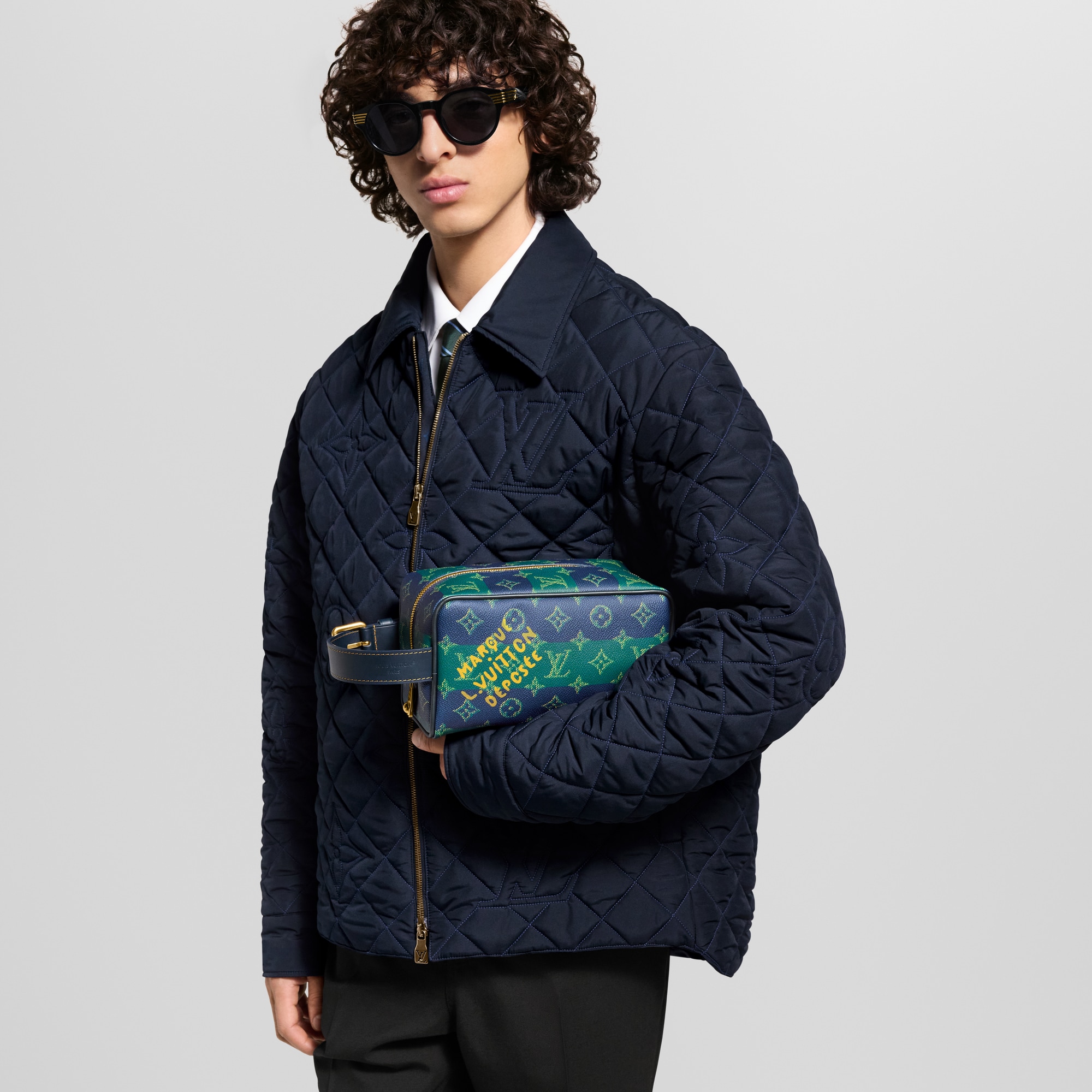Louis Vuitton Heritage Travel Travel Accessories Locker Dopp Kit | Louis Vuitton ® (Product zoom)