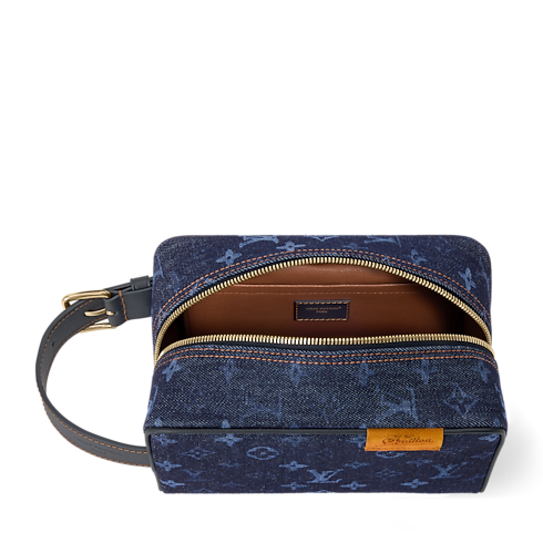 Locker Dopp Kit Interior View