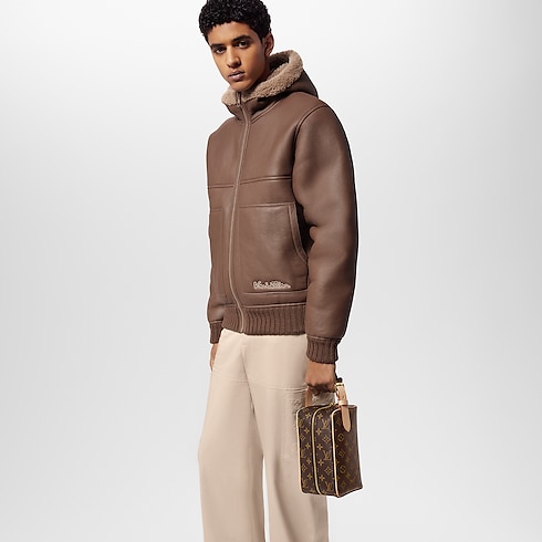 Monogram Travel Travel Accessories Locker Dopp Kit | Louis Vuitton ® (Product zoom)