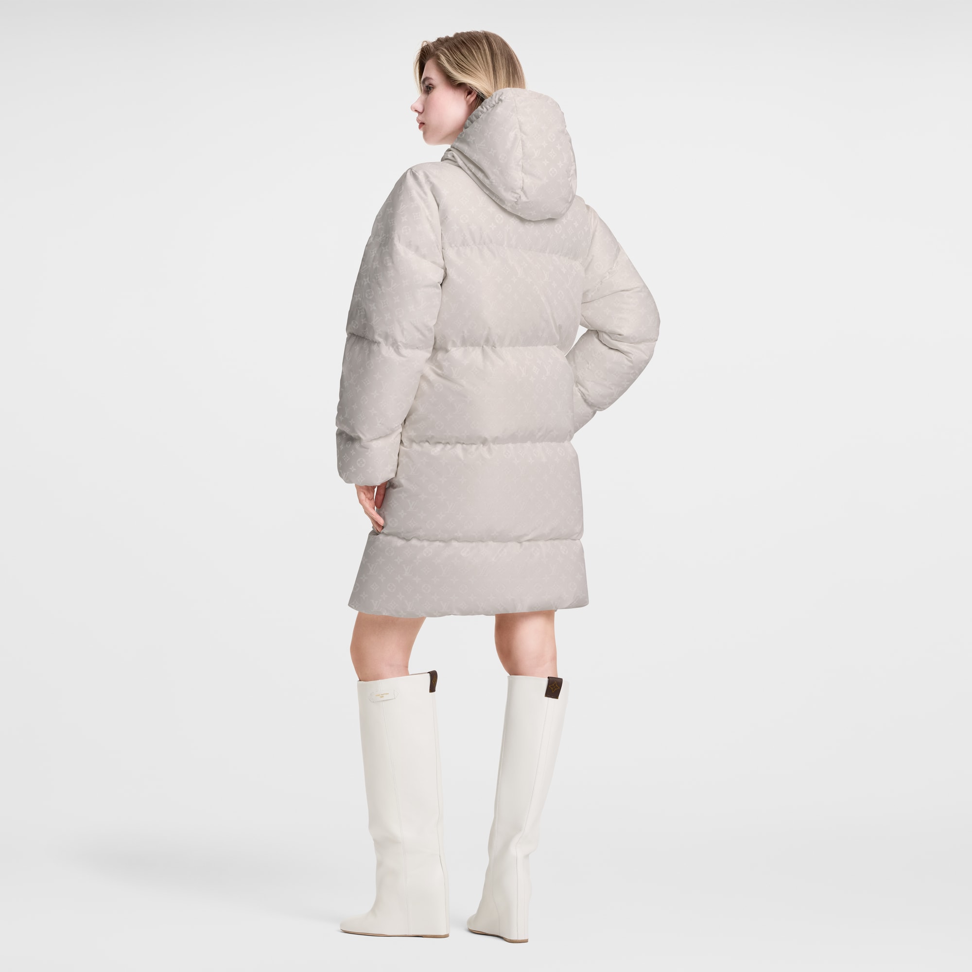  Ready-to-Wear Coats and Jackets Long Monogram Puffer Jacket | Louis Vuitton ® (Product zoom)