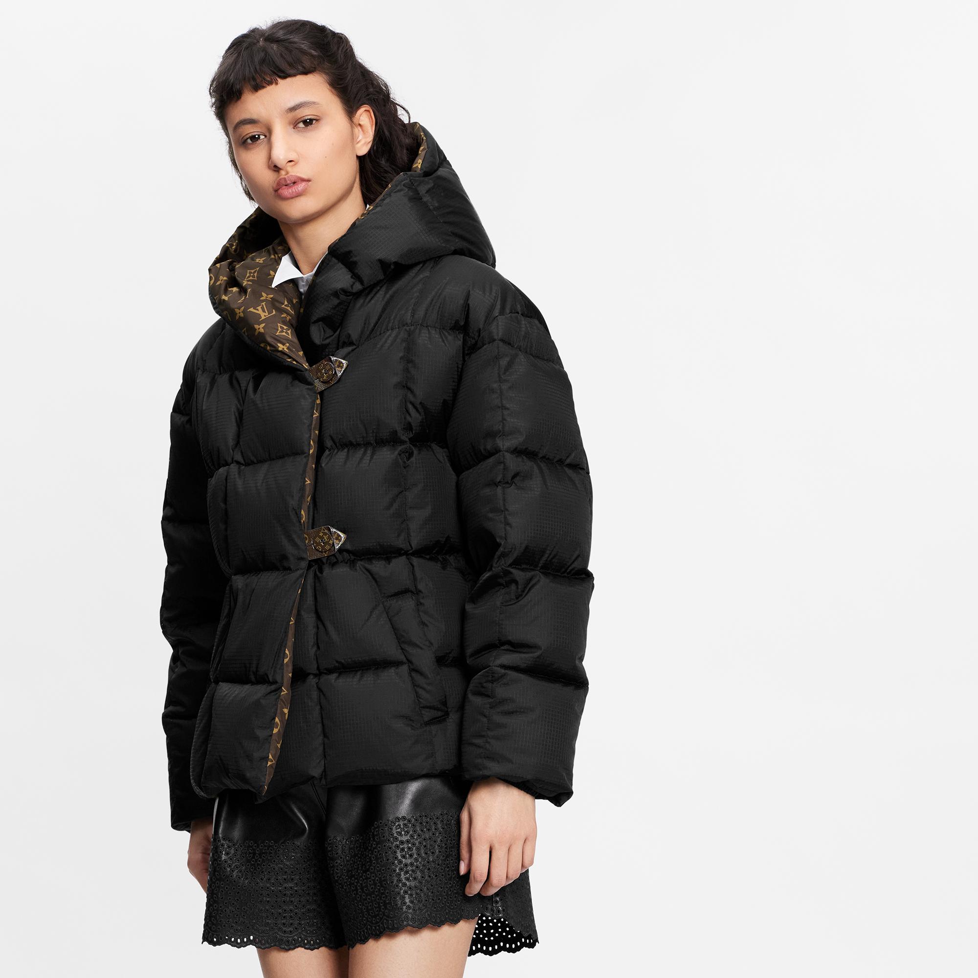 black puffer long jacket