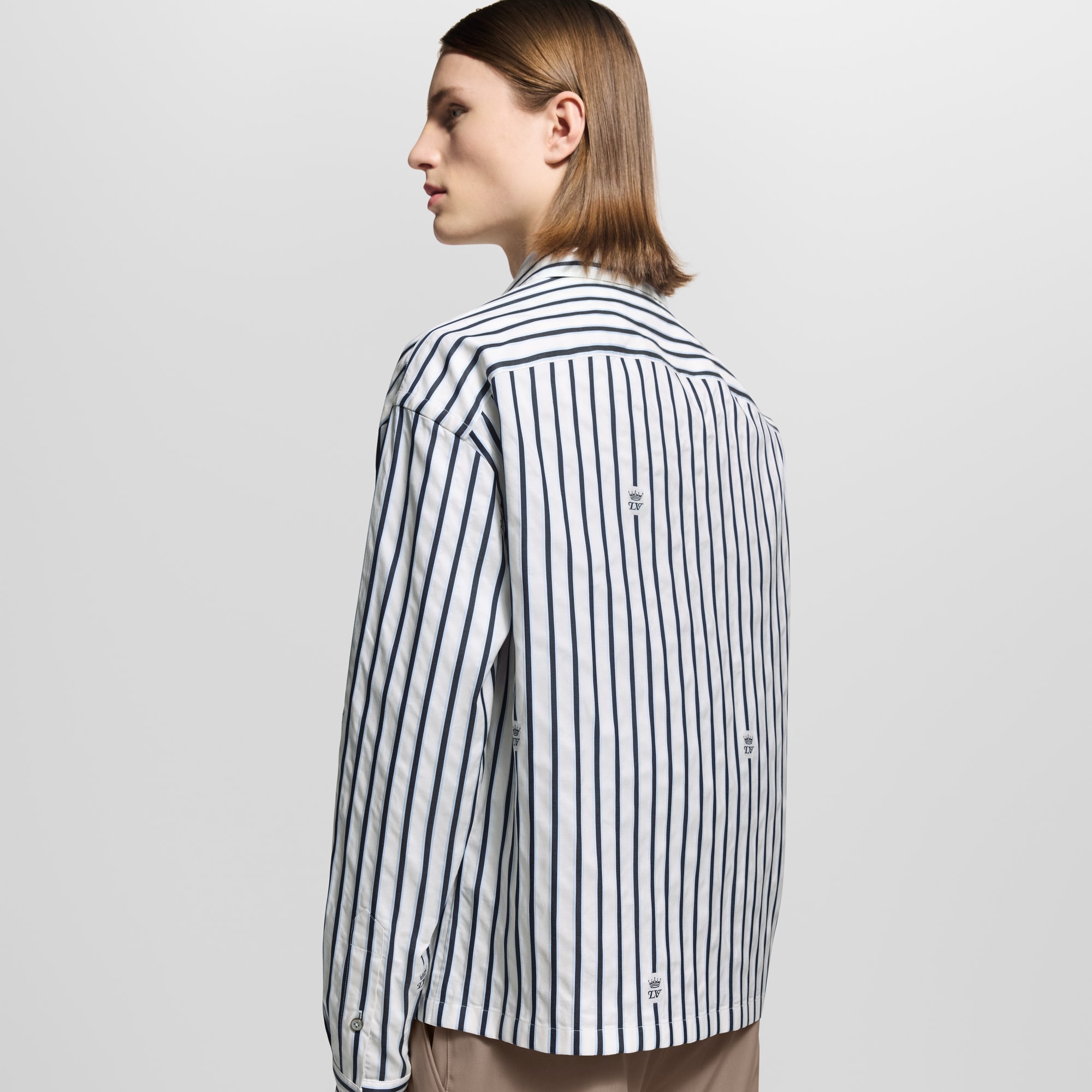  Ready-to-Wear Shirts Long-Sleeved Zip-Up Shirt | Louis Vuitton ® (Product zoom)