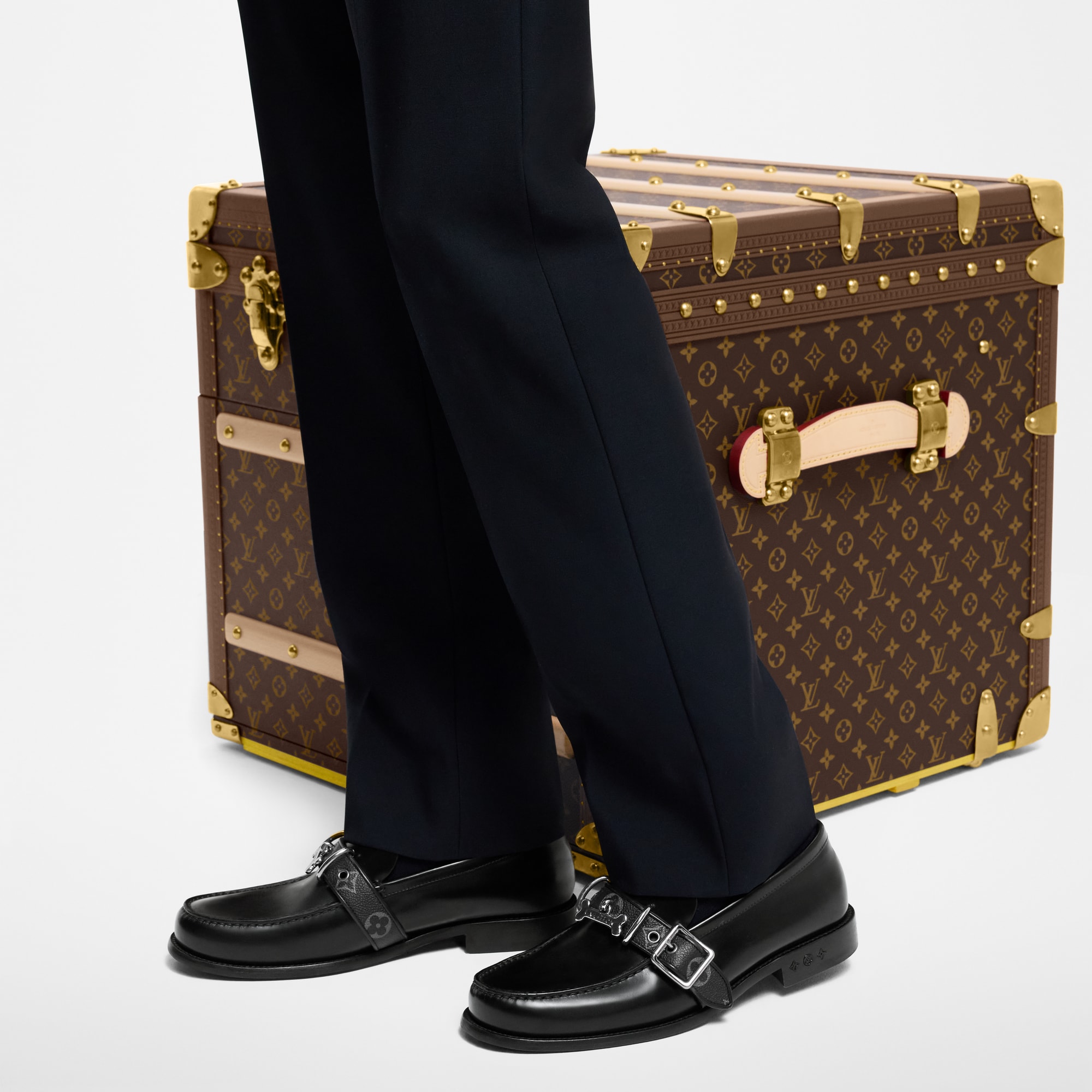  Shoes Loafers and Moccasins Louis Loafer | Louis Vuitton ® (Product zoom)