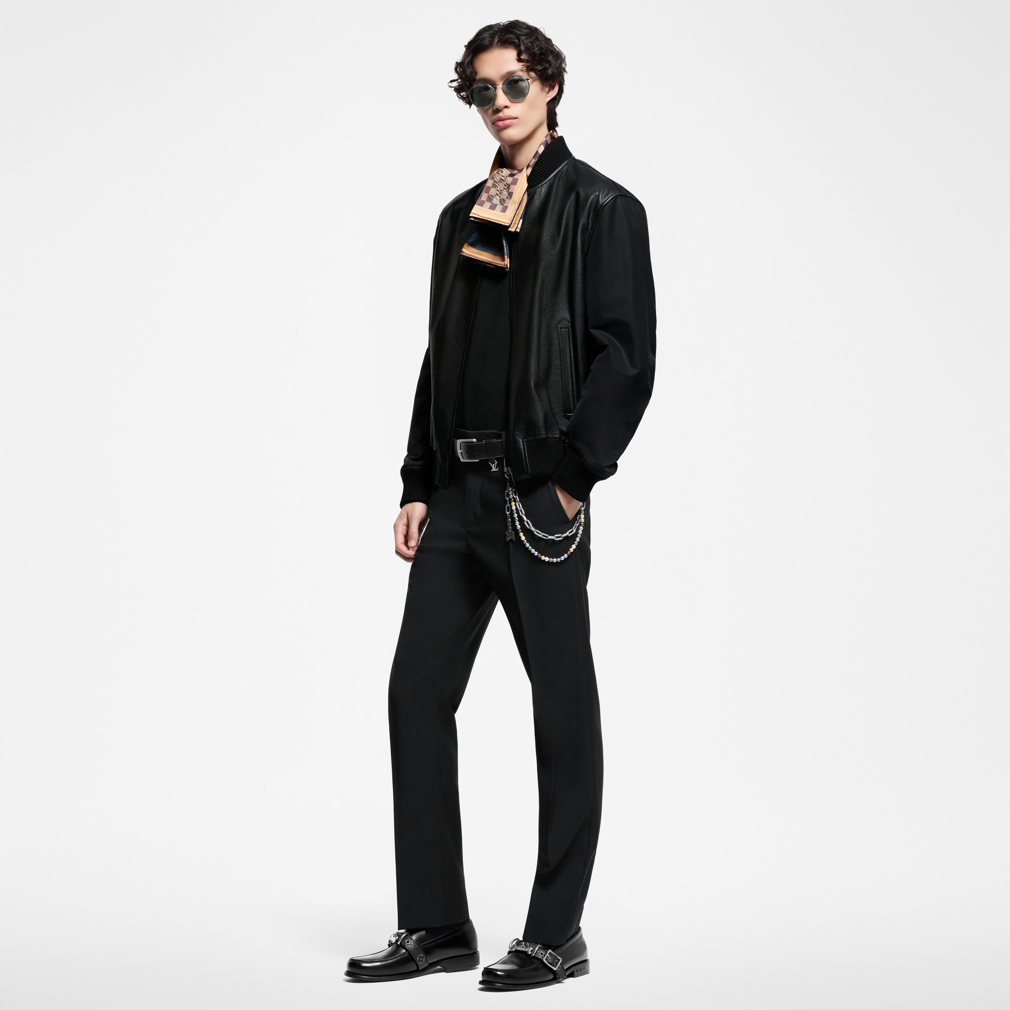  Shoes Loafers and Moccasins Louis Loafer | Louis Vuitton ® (Product zoom)