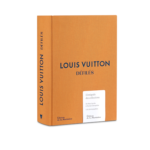 Library Hard Cover Books Louis Vuitton Catwalk | Louis Vuitton ® (Product zoom)