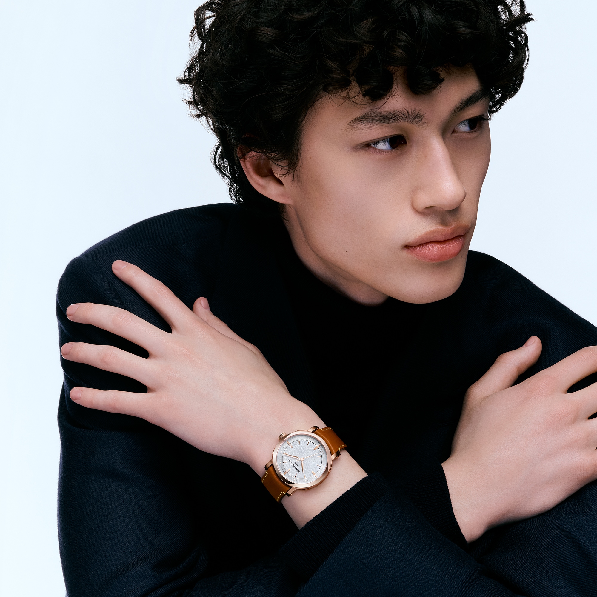 All Watches } Louis Vuitton Escale, Automatic, 39mm, Pink gold | Louis Vuitton ® (Product zoom)