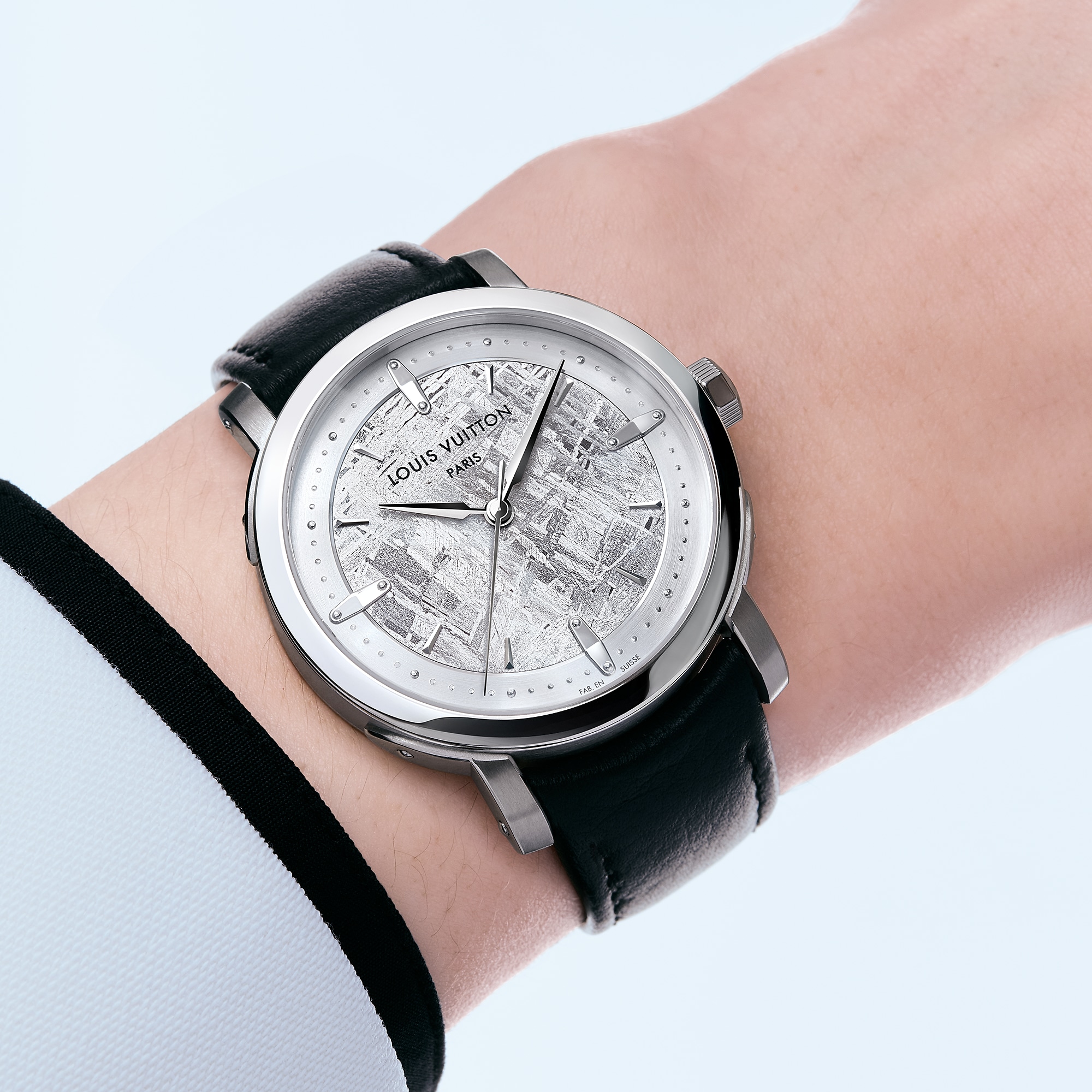 Louis Vuitton Escale, Automatic, 39mm, Platinum
