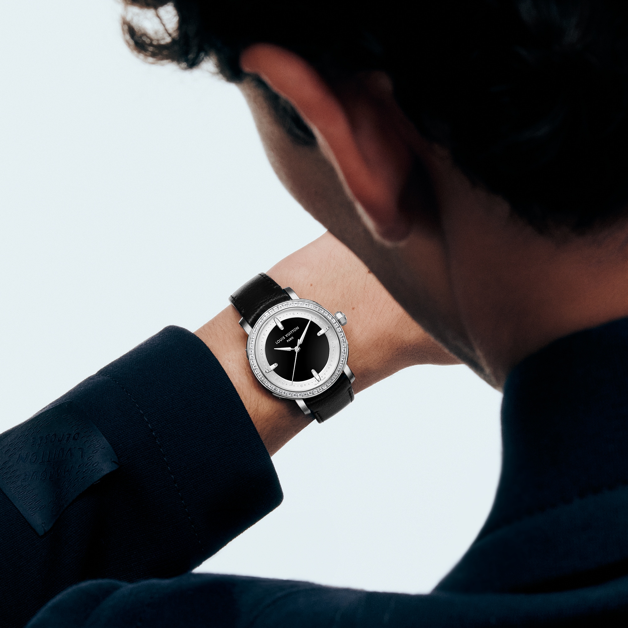  All Watches } Louis Vuitton Escale, Automatic, 40.5mm, Platinum and diamonds | Louis Vuitton ® (Product zoom)