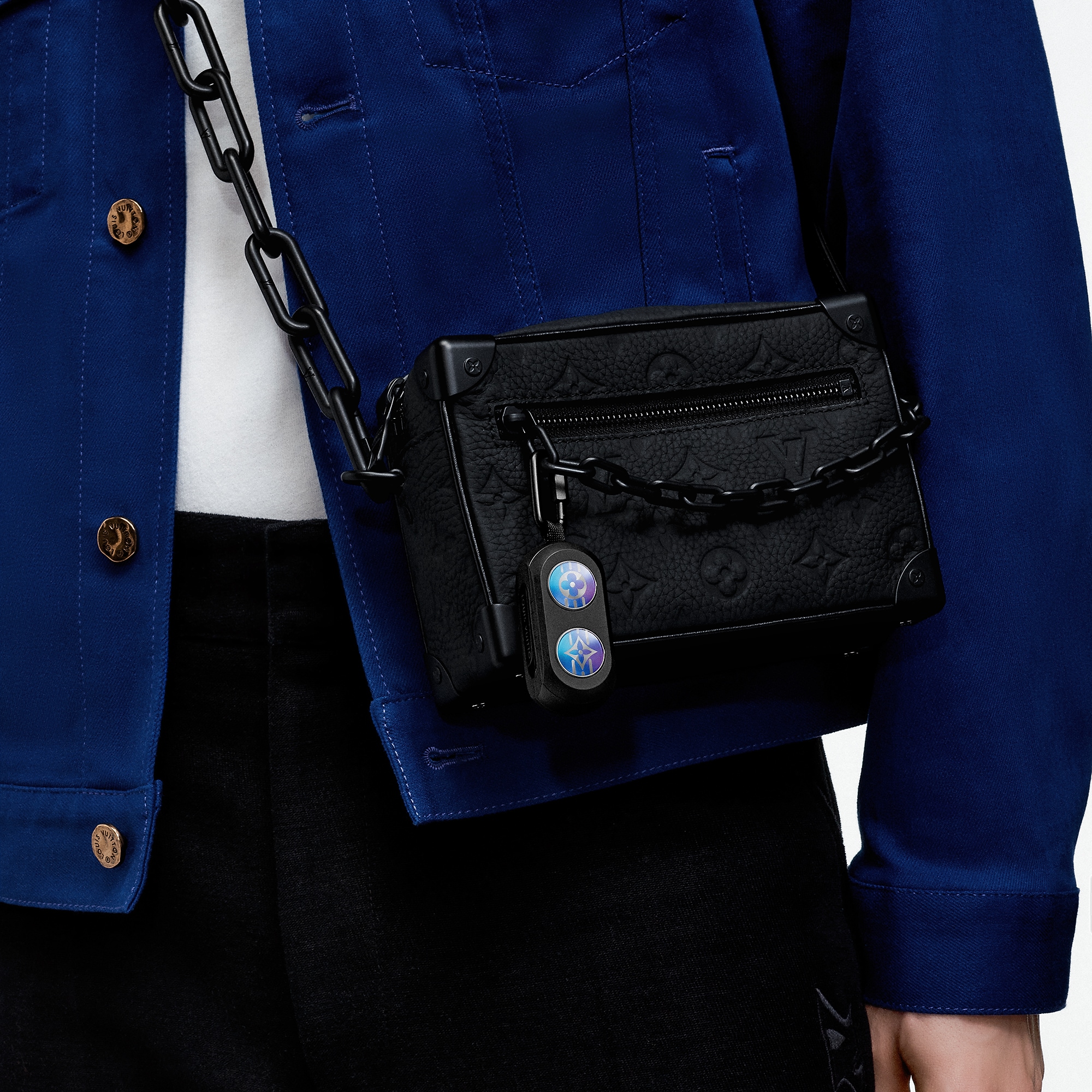 Louis Vuitton Horizon Light Up Earphones - Blue-to-Violet Gradient