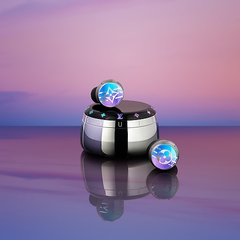 Tech Objects and Accessories Audio, Connected Watches and Accessories Louis Vuitton Horizon Light Up Earphones - Blue-to-Violet Gradient | Louis Vuitton ® (Product zoom)