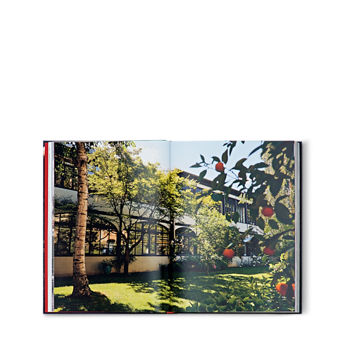 Library Hard Cover Books Louis Vuitton Manufactures | Louis Vuitton ® (Product zoom)