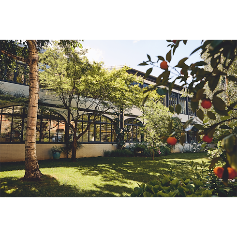 Library Hard Cover Books Louis Vuitton Manufactures Collector edition | Louis Vuitton ® (Product zoom)