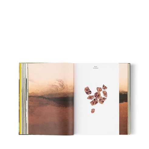 Library Hard Cover Books Louis Vuitton: A Perfume Atlas, English Version | Louis Vuitton ® (Product zoom)