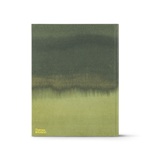 Library Hard Cover Books Louis Vuitton: A Perfume Atlas, French Version | Louis Vuitton ® (Product zoom)