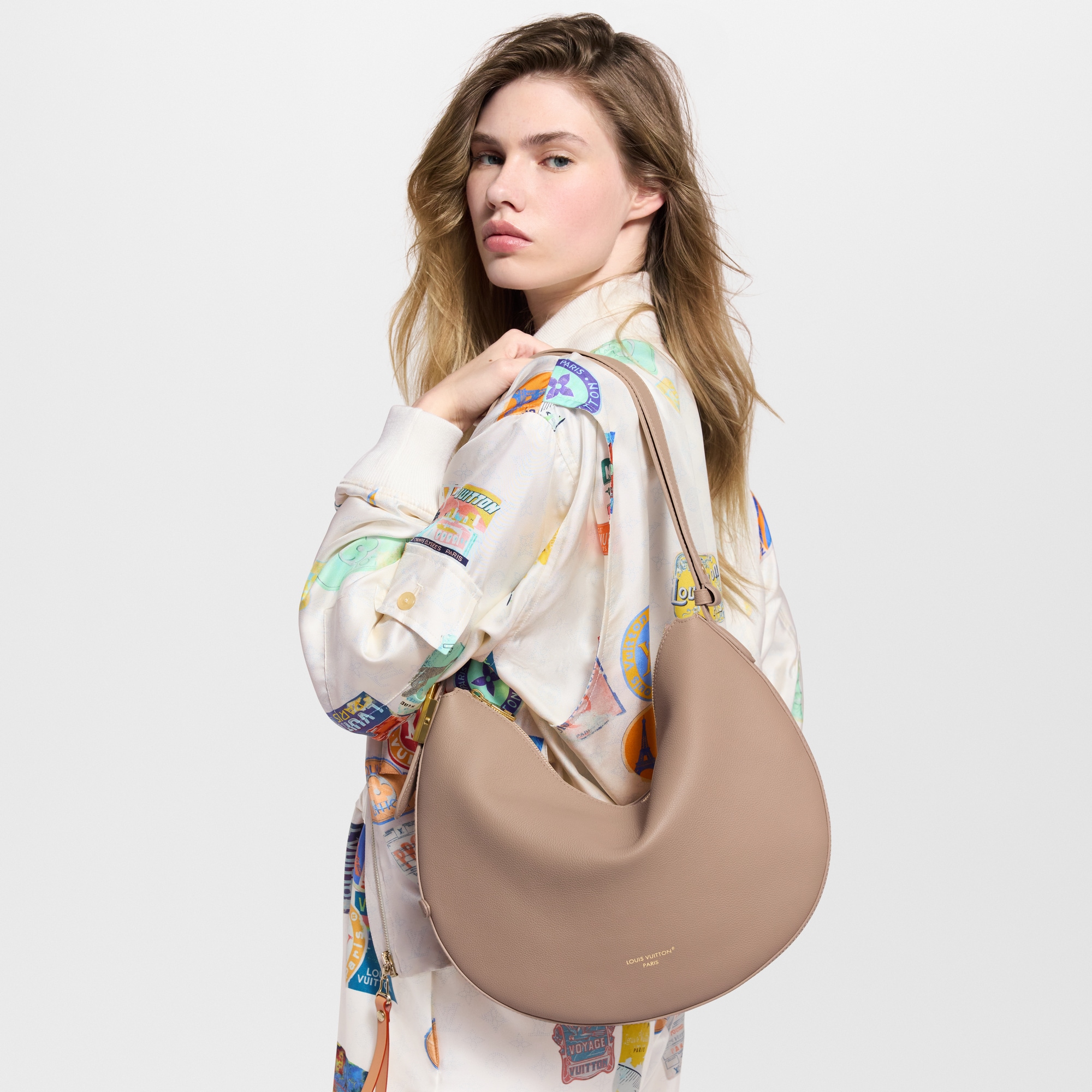 Low Key Handbags All Handbags Low Key Cookie MM | Louis Vuitton ® (Product zoom)
