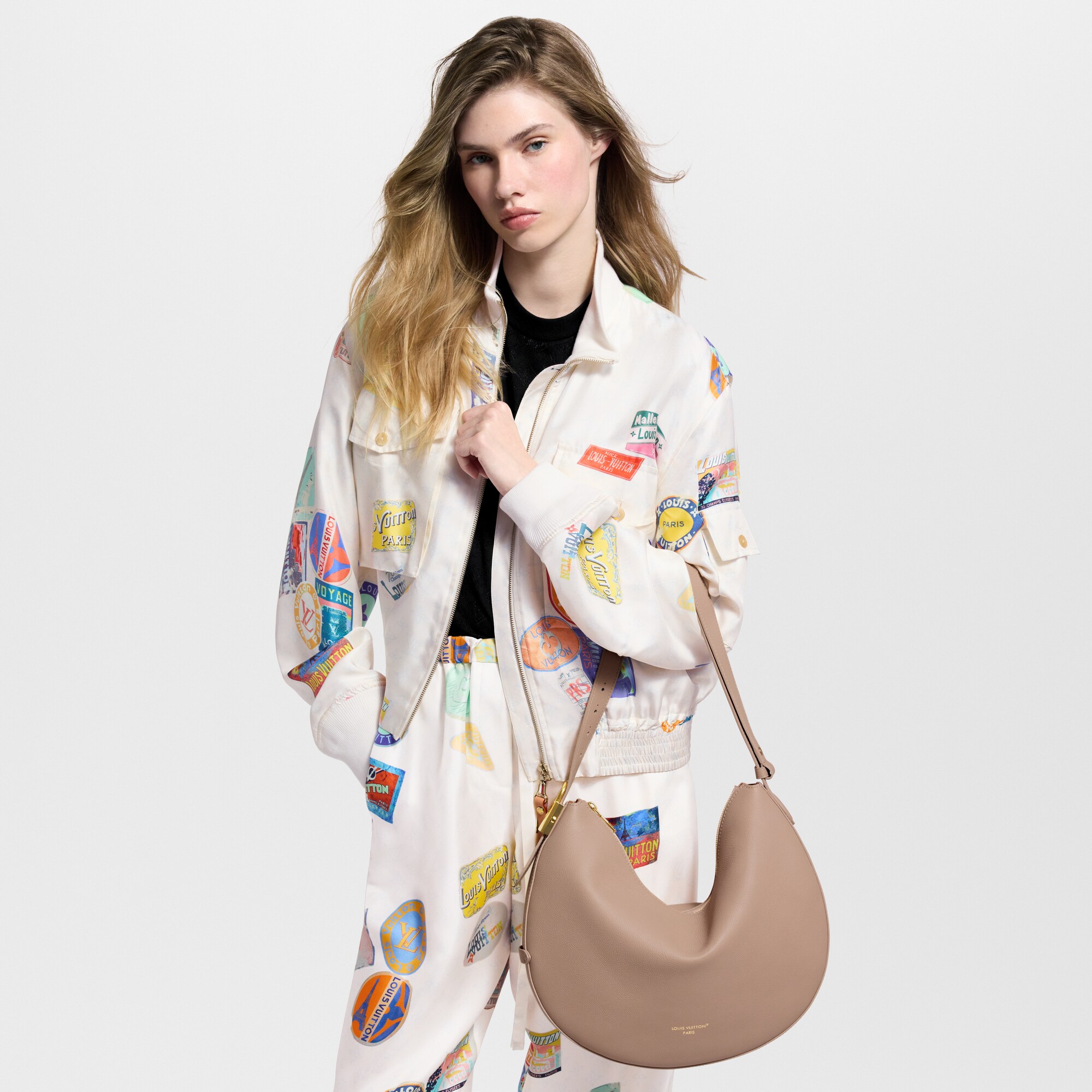 Low Key Handbags All Handbags Low Key Cookie MM | Louis Vuitton ® (Product zoom)