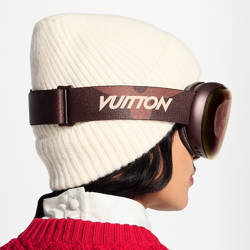 LV 360 Mask Cropped Worn View