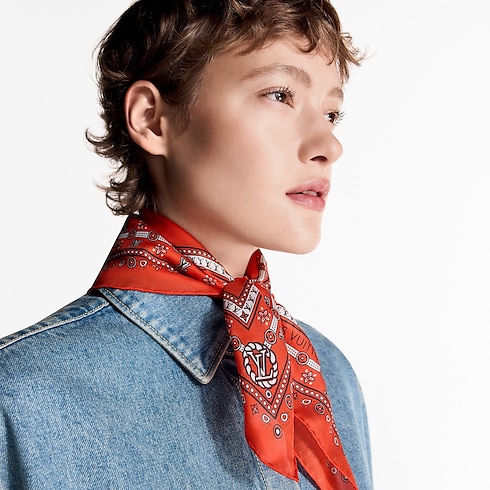 S00 Accessories Silk Squares and Bandeaus LV Bandana Square 55 | Louis Vuitton ® (Product zoom)
