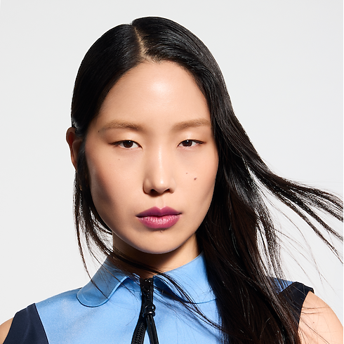 Lips } LV Baume - Lip Balm | Louis Vuitton ® (Product zoom)