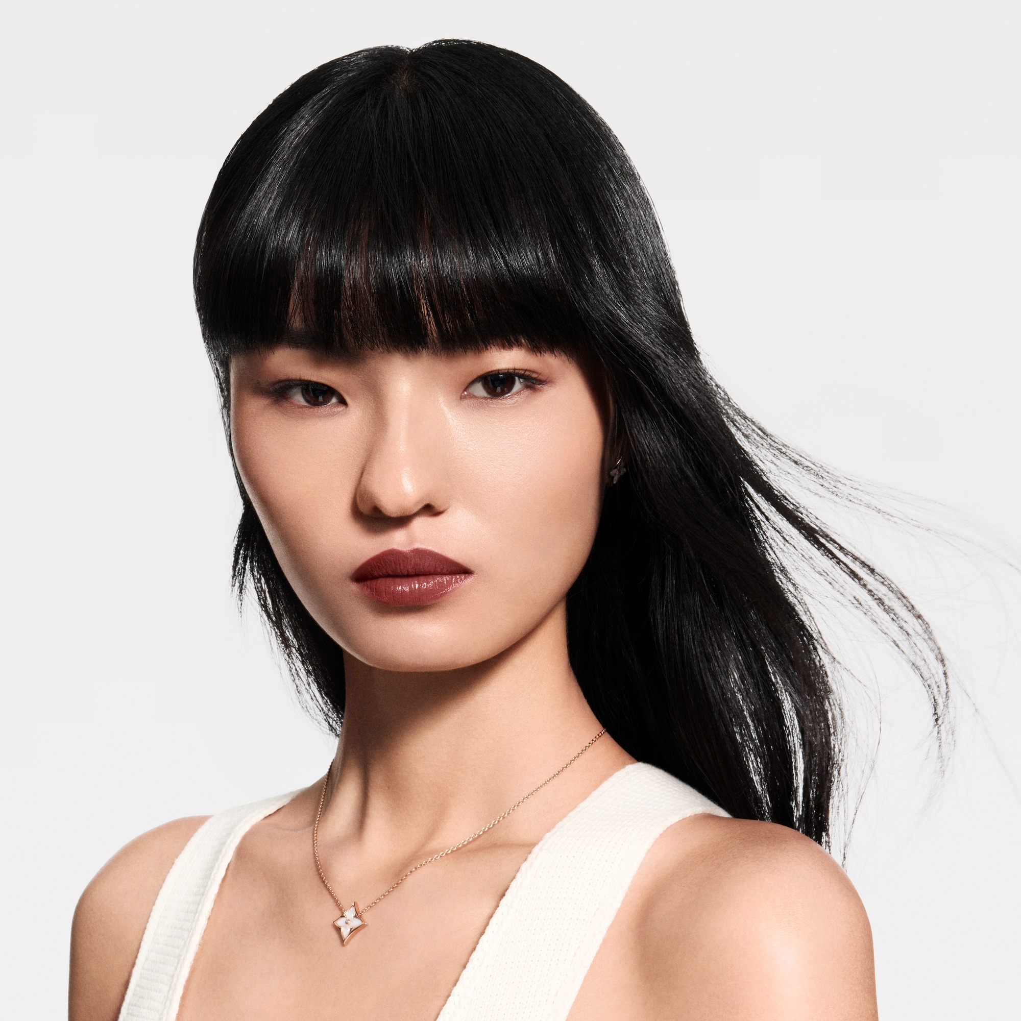  Lips } LV Baume - Lip Balm | Louis Vuitton ® (Product zoom)