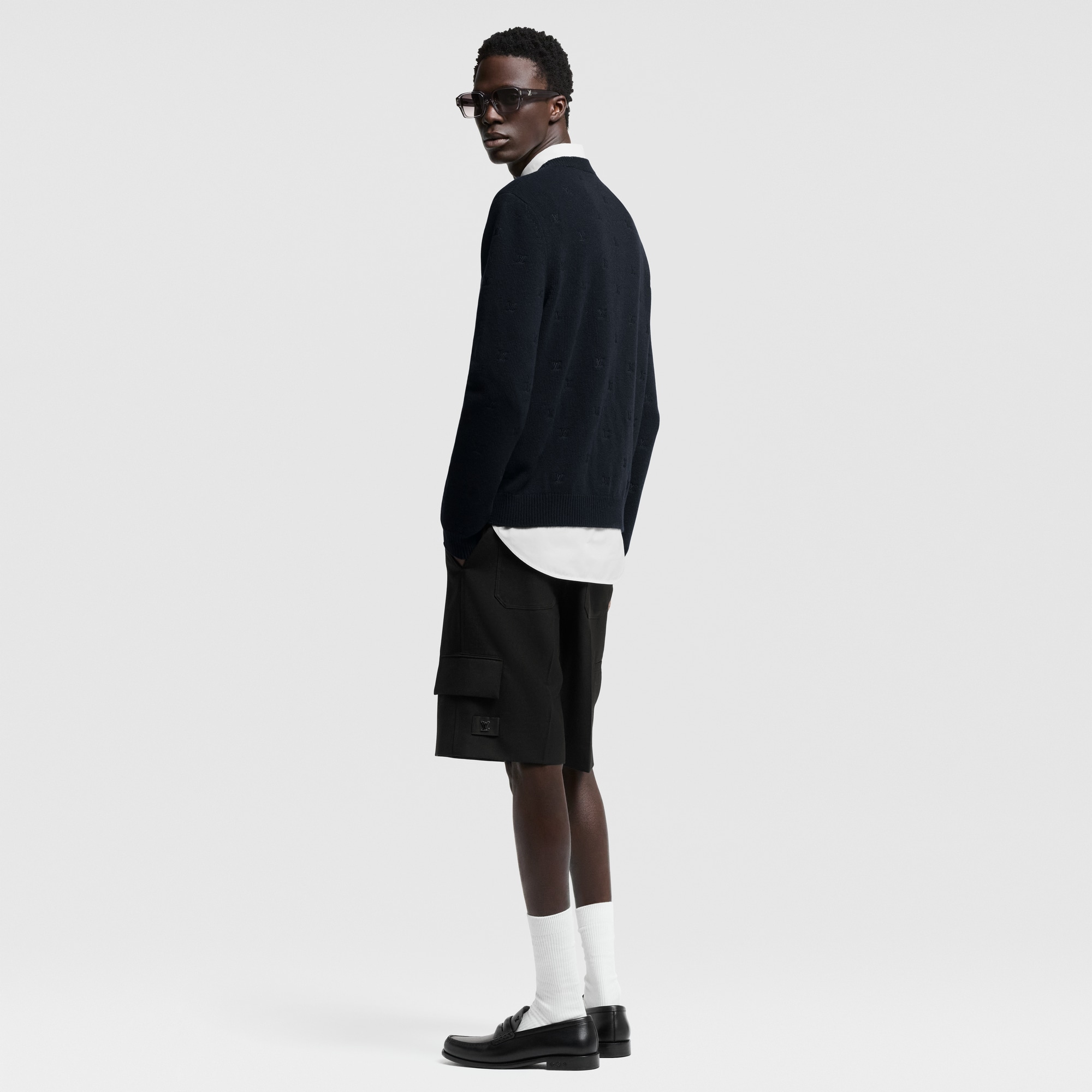  Ready-to-Wear All Ready-to-Wear LV Blason All Over Embroidered Crewneck | Louis Vuitton ® (Product zoom)