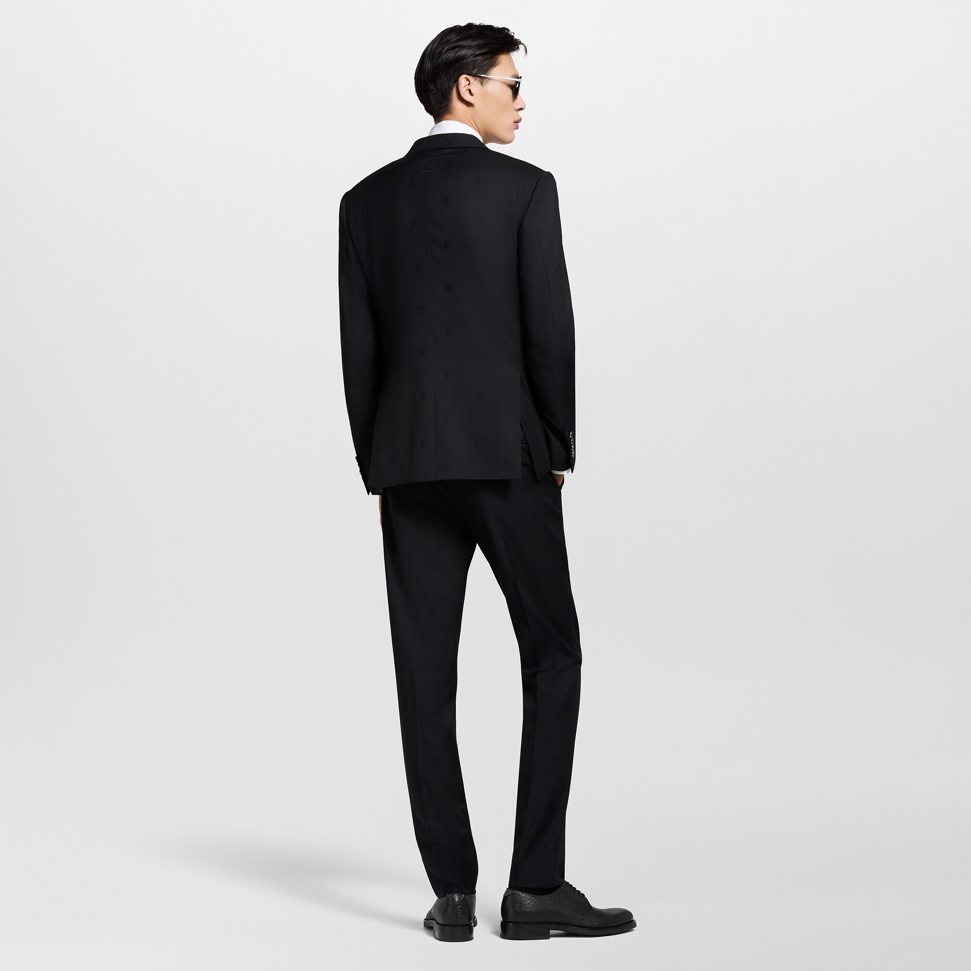 LV Blason Pont Neuf Suit