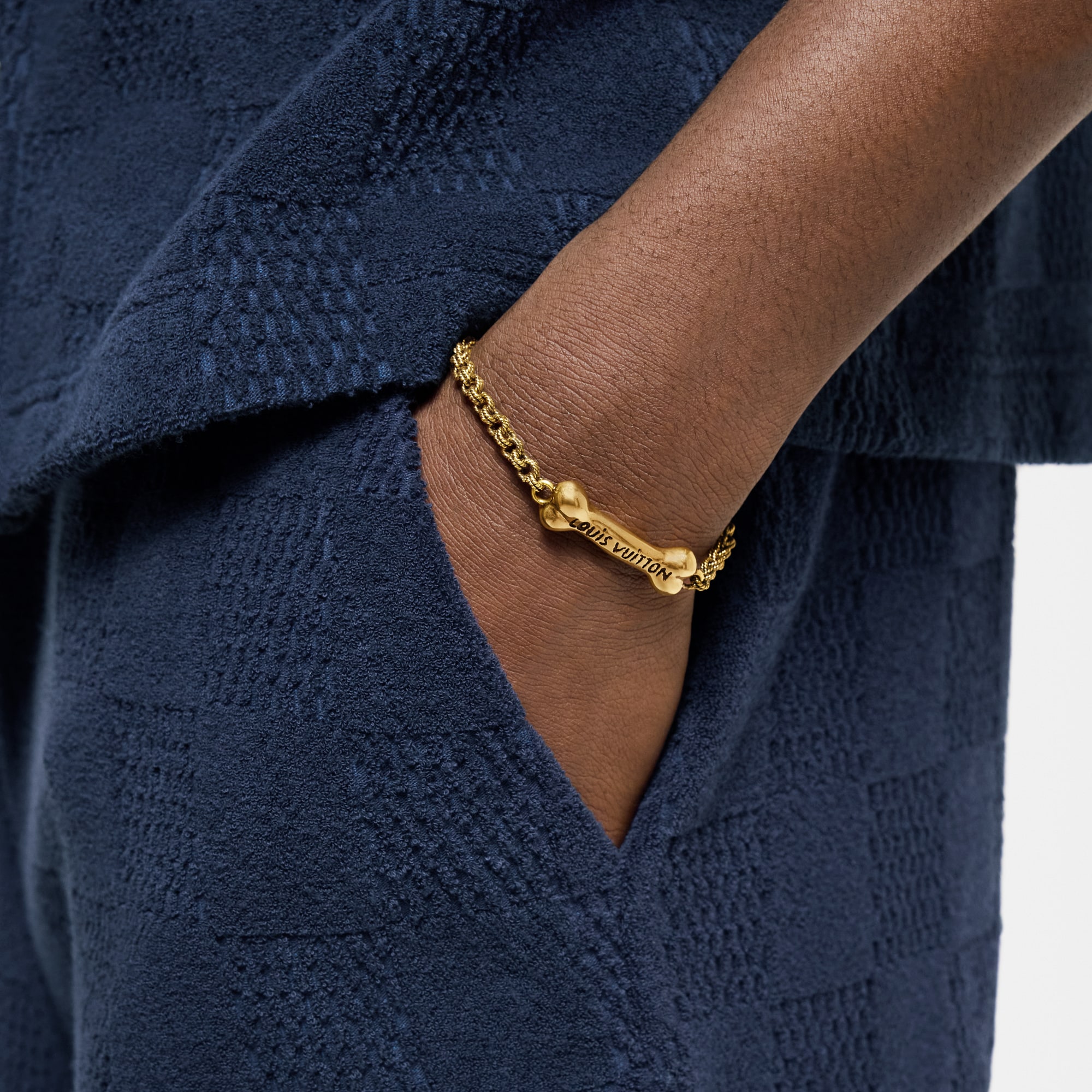 S00 Fashion Jewelry Bracelets LV Bone Bracelet | Louis Vuitton ® (Product zoom)