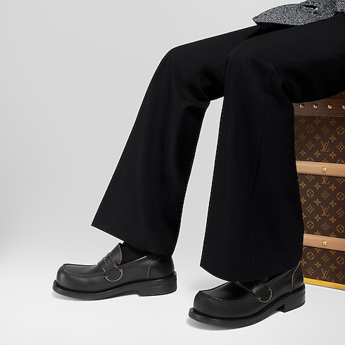 Shoes Loafers and Moccasins LV Bubble Loafer | Louis Vuitton ® (Product zoom)