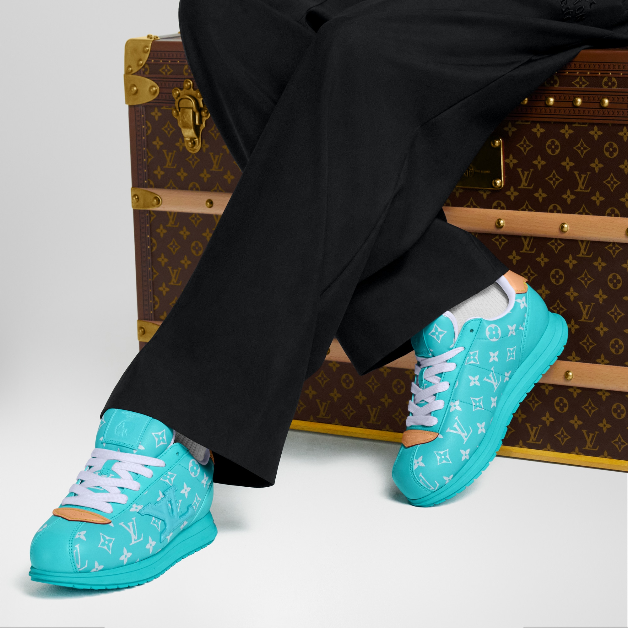  Shoes Sneakers LV BUTTERSOFT Sneaker | Louis Vuitton ® (Product zoom)