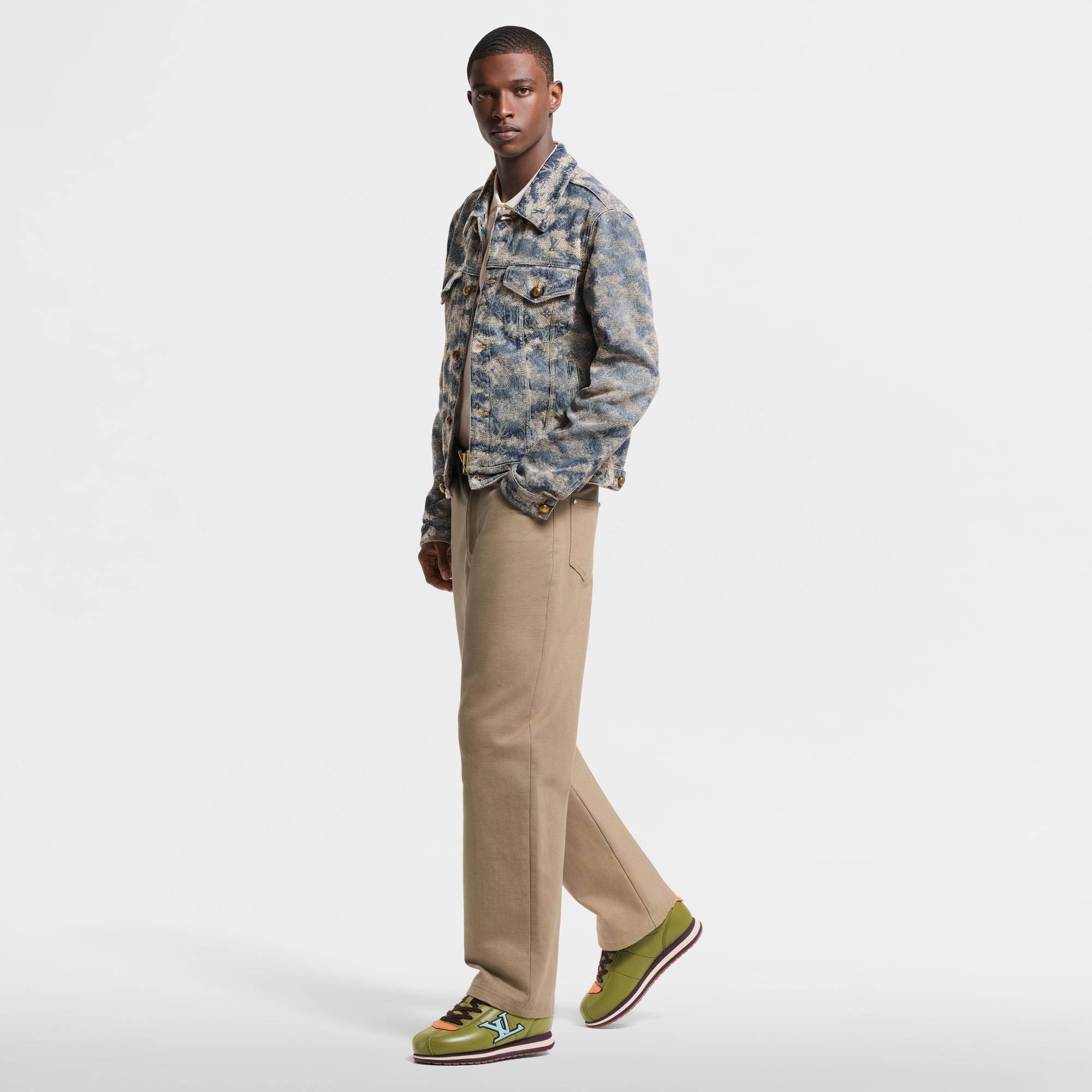  Shoes Sneakers LV BUTTERSOFT Sneaker | Louis Vuitton ® (Product zoom)