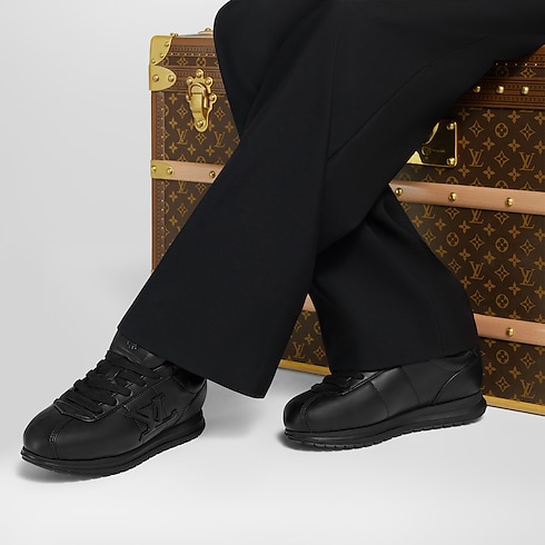 Shoes Sneakers LV BUTTERSOFT Sneaker | Louis Vuitton ® (Product zoom)