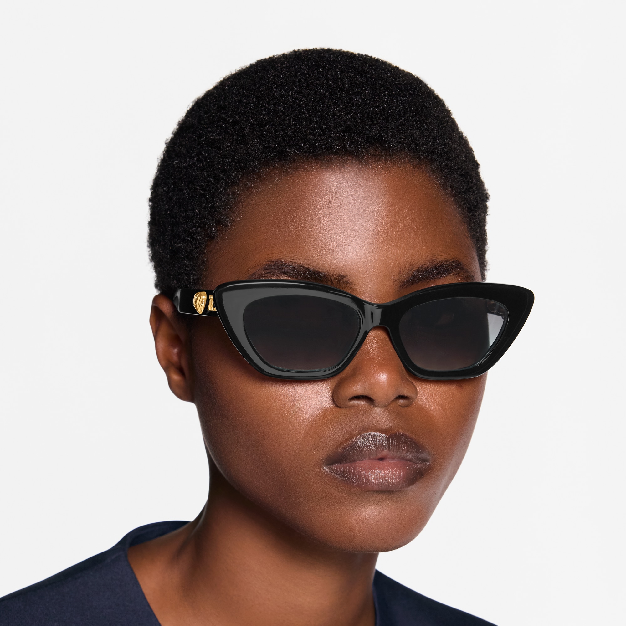 S00 Accessories Sunglasses LV Charms Cat Eye Sunglasses | Louis Vuitton ® (Product zoom)